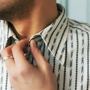 Prequel 7oz Long Point Jacquard Shirt Natural Navy close up collar worn