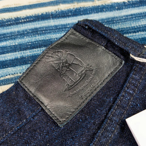 Pure Blue Japan DNP 019 IDSM 16oz Double Nep Jeans close up leather patch