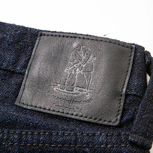Pure Blue Japan DNP 019 IDSM 16oz Double Nep Jeans close up leather patch
