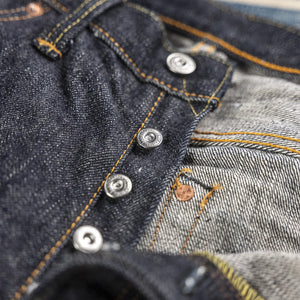 Samurai Jeans S510XX 19oz Kiwami Selvedge Jeans Regular Straight close up button fly