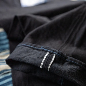 Samurai Jeans S0710XX BOB Aoki Tachikage 15oz Selvedge Denim Slim Straight Black on Blue detail selvedge