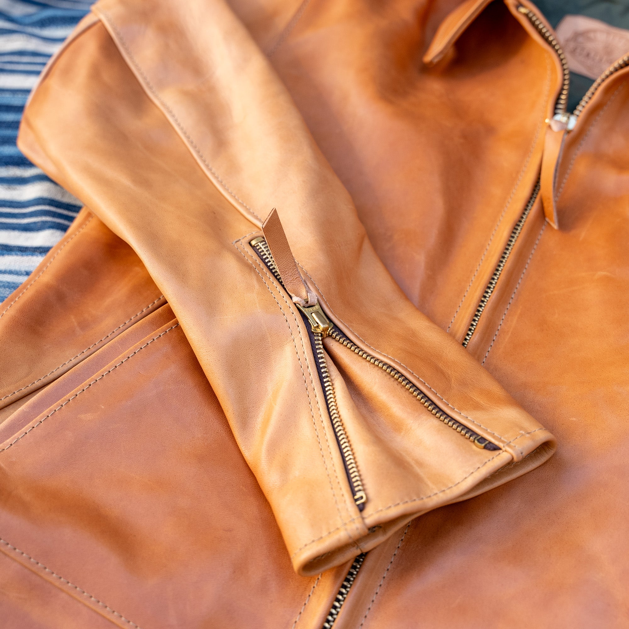 Simmons Bilt “Liberator” Leather Natural – Jacket Mustang Horsehide