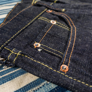 Strike Gold SG5102 15 ounce Slub Selvedge Jeans Loose Straight close up pocket
