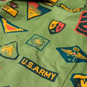 Sun Surf Insignia of Army Herringbone Hawaiian Shirt Olive close up mtching pattern