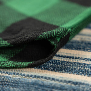 The Flat Head 9oz Block Check Selvedge Flannel Western Shirt Green Black close up side gusset