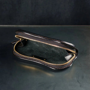 Flat Head Horsehide Accessory Case Black Japan open