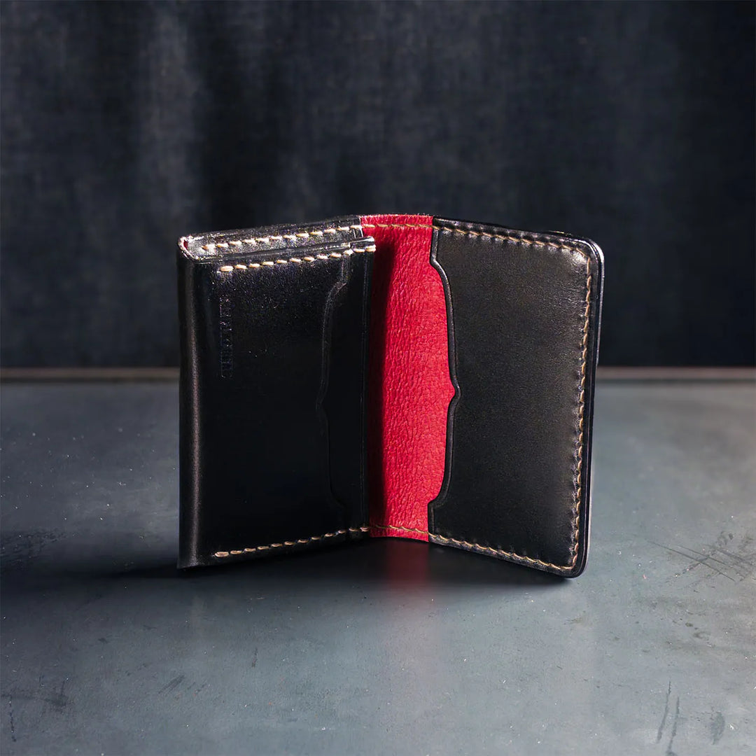 The Flat Head Shinki Hikaku Cordovan Card Case Black open