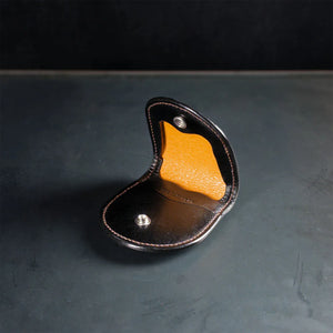The Flat Head Shinki Hikaku Cordovan Coin Case Black open