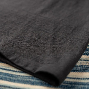 UES No8 9oz Heavyweight Slub Nep Longsleeve Black close up hem