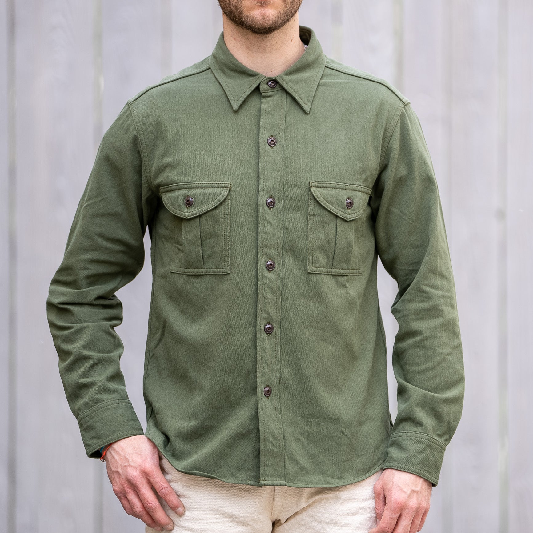 Safari Shirt in Olive