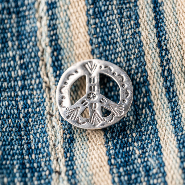 Munqa PEACE MARK Newtive Badge - 925 Sterling Silver