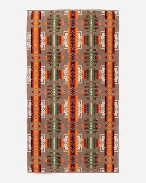 Pendleton Oversized Jacquard Beach Towel – Chief Joseph / Khaki