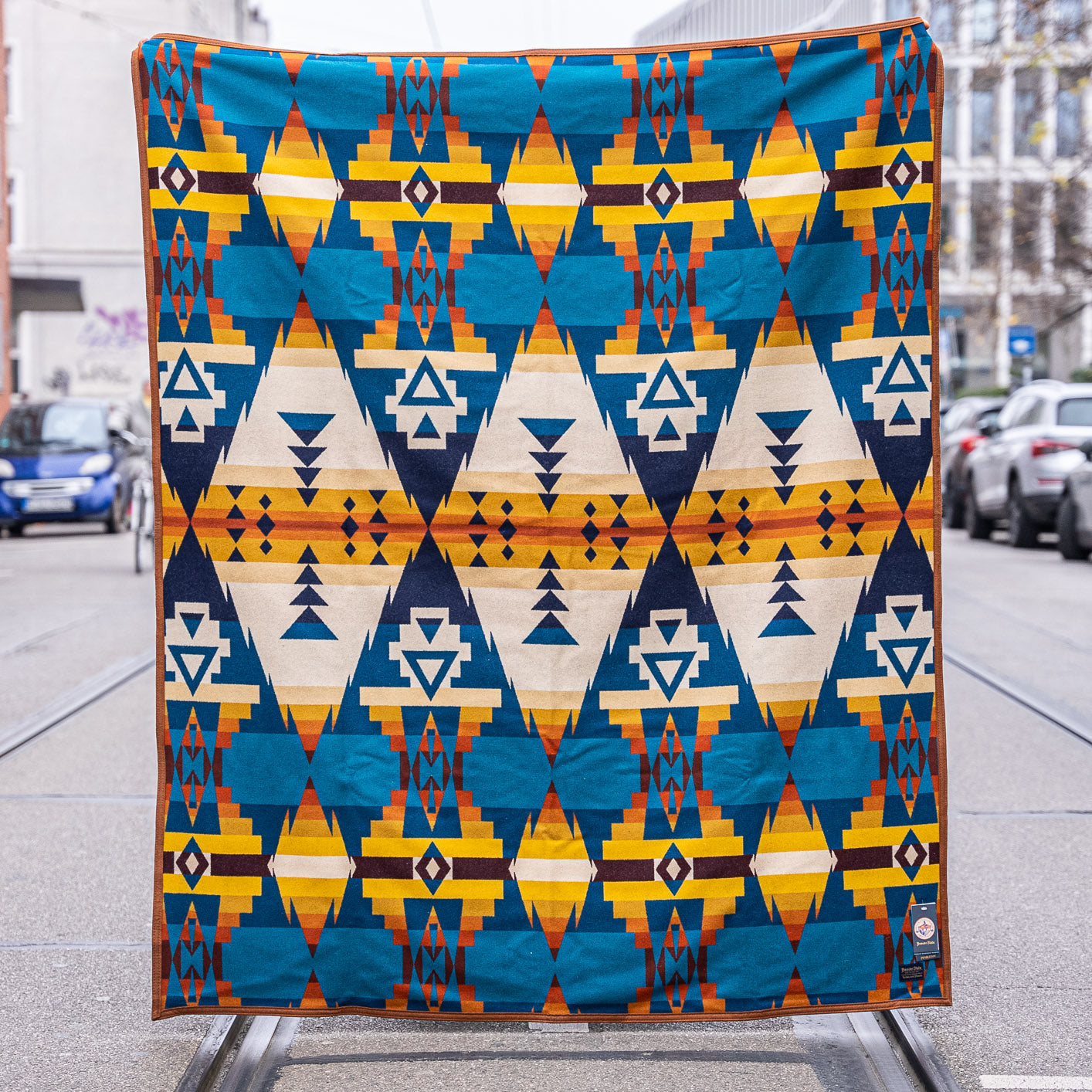Pendleton Throw Robe Pendleton Siskiyou – Jacquard Blanket Robe