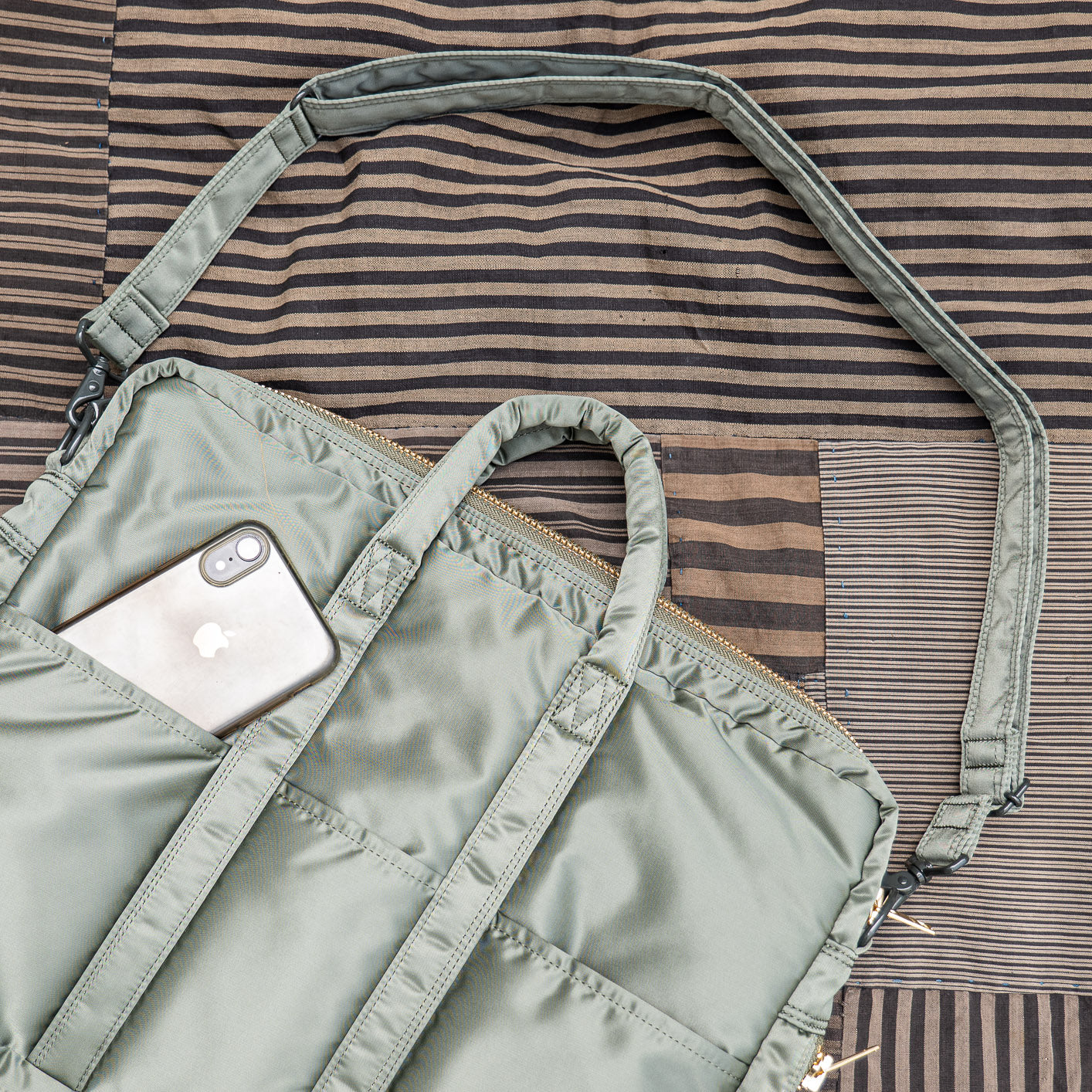 Porter Yoshida – Tanker 2Way Briefcase Sage Green – Tenue de Nîmes