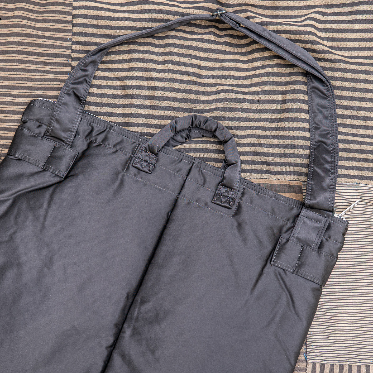 PORTER YOSHIDA & CO (Force 2-Way Helmet Bag) BLACK