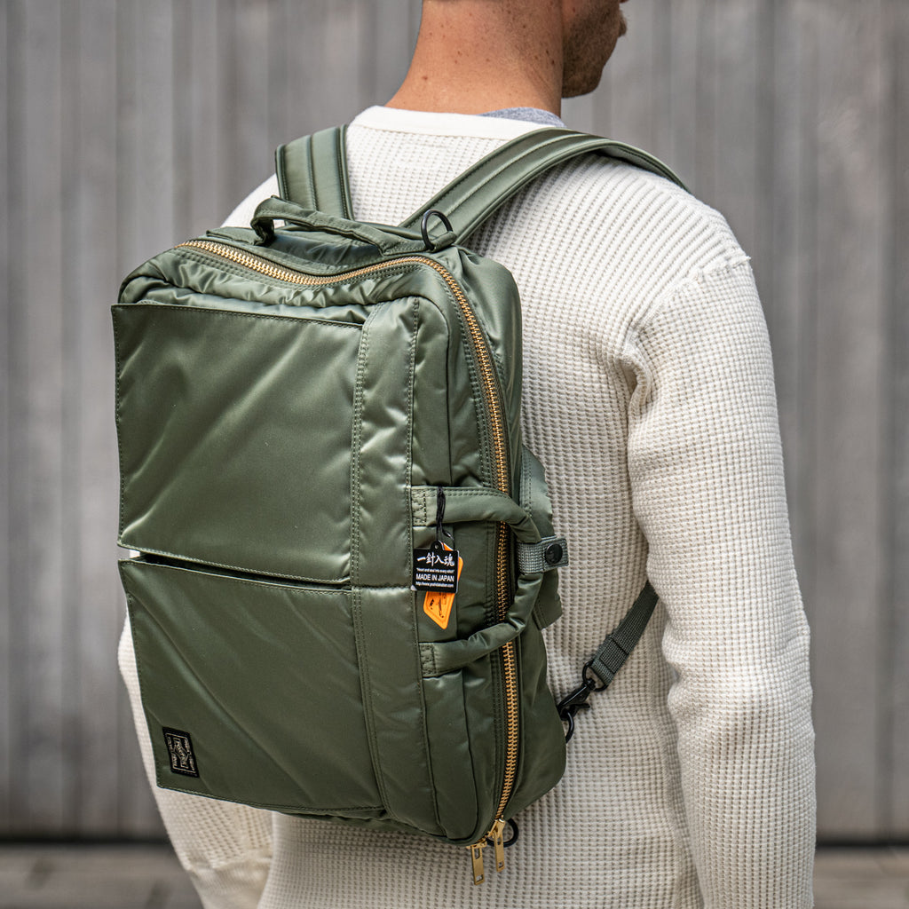 Porter Yoshida Tanker 3-Way Briefcase / Backpack (Economy) – Sage Green