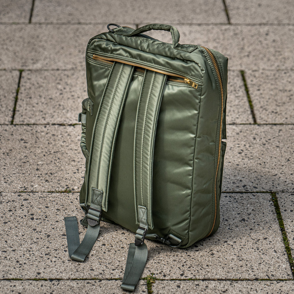 Porter Yoshida Tanker 3-Way Briefcase / Backpack (Economy) – Sage Green