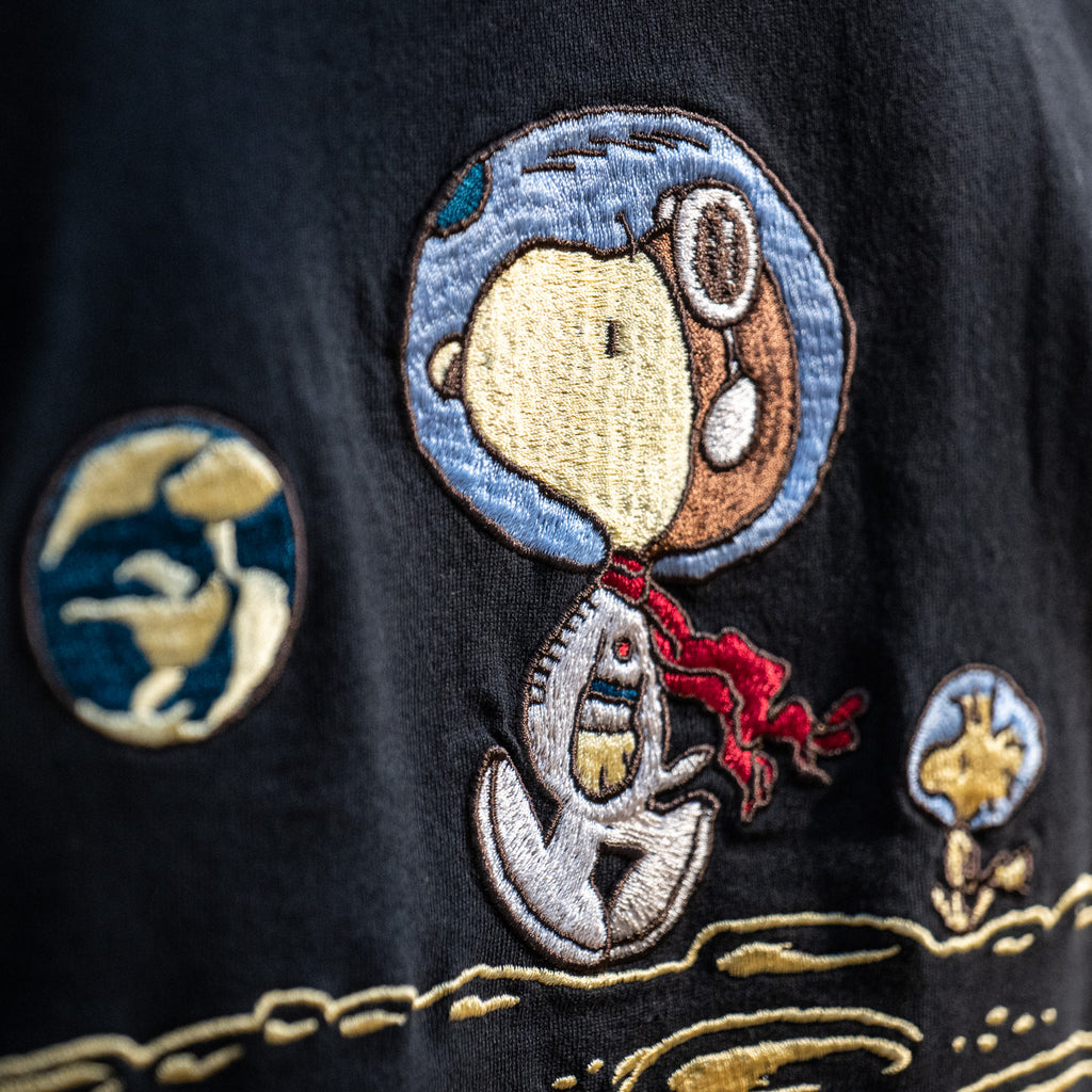 Tailor Toyo x Peanuts “Moon Hop” Suka Longsleeve – Black