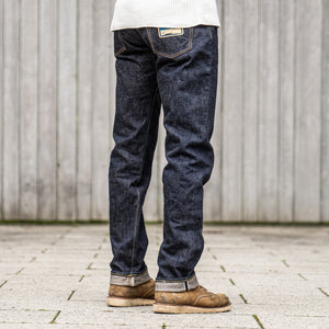 UES 400-T 14,9oz Tapered Jeans